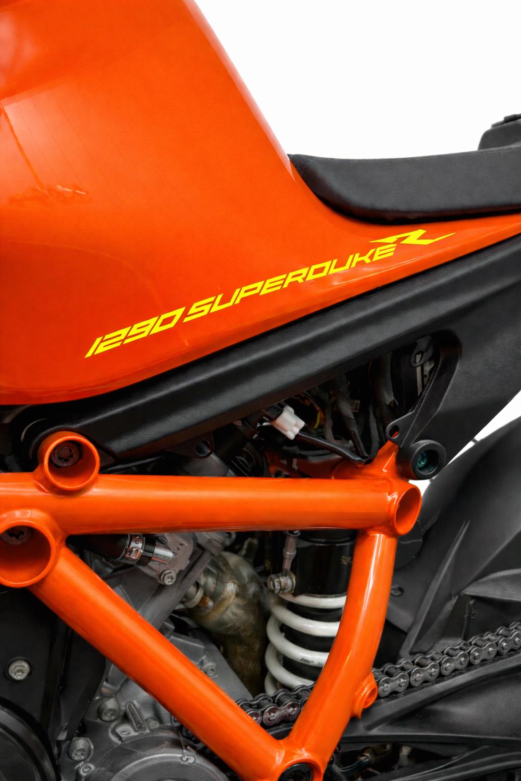 KTM Custom Sticker 1290 Superduke R 3.0 , Schriftzug-Aufkleber Sitzbank , Decals, passgenau für die (2020-2025)