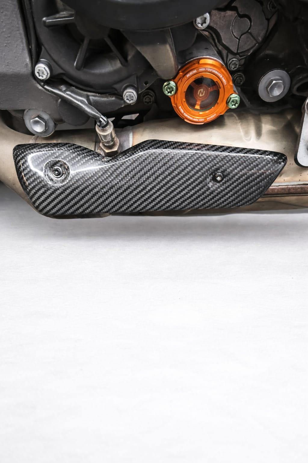 KTM Superduke 1290 R 3.0 Carbon Mitteltopf Schutz