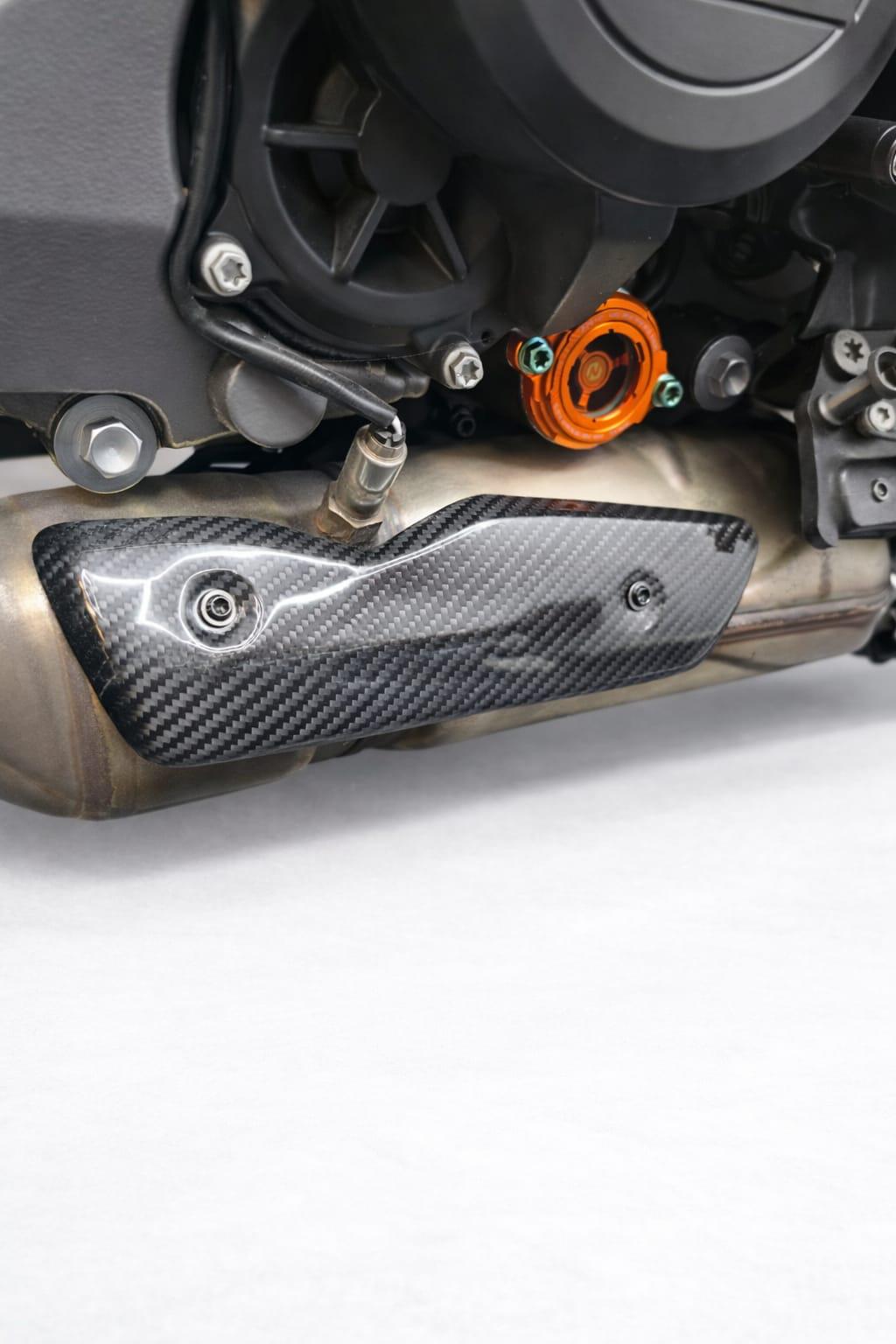 KTM Superduke 1290 R 3.0 Carbon Mitteltopf Schutz