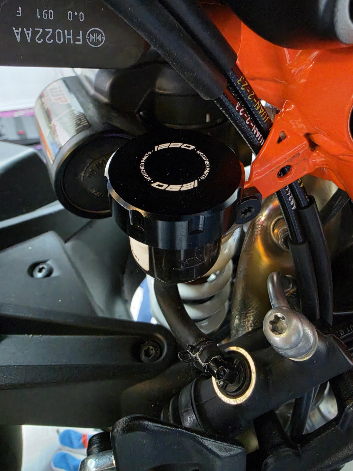 KTM 1290R Superduke CNC Deckel für Ausgleichsbehälter