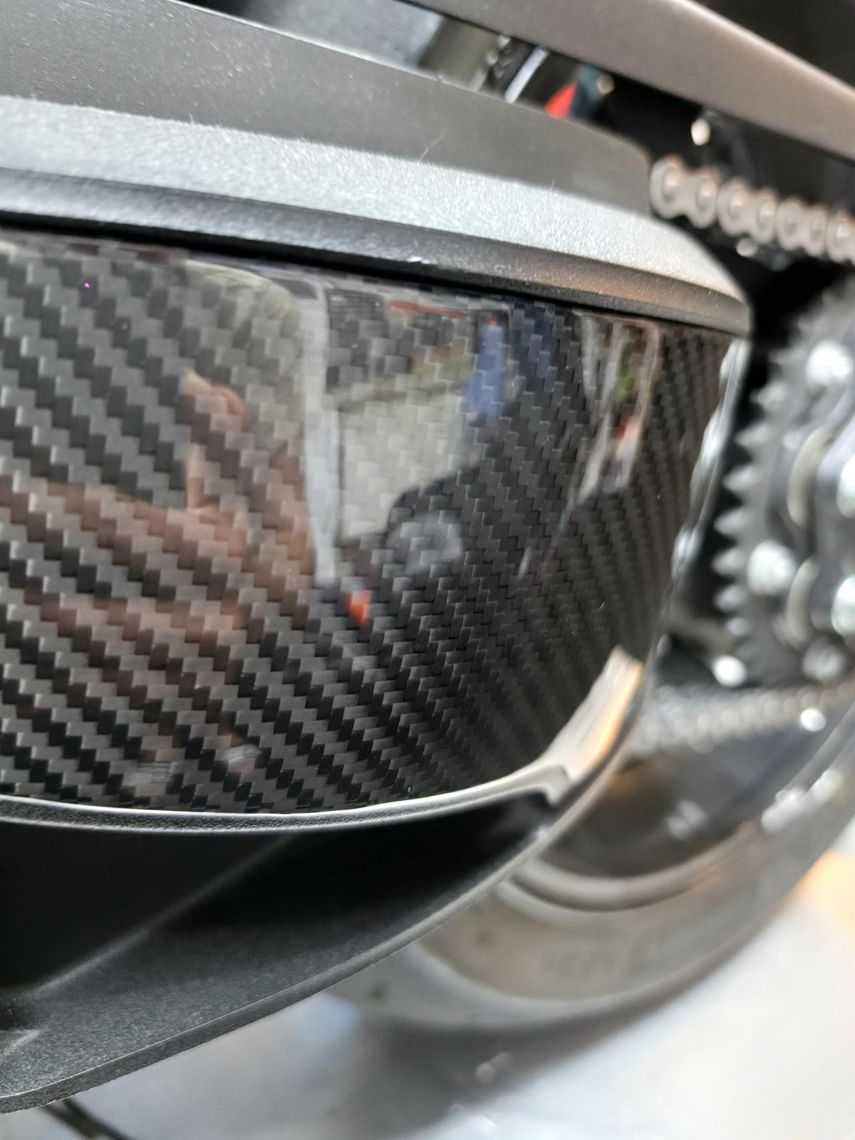KTM 1290 Super Duke R 3.0 Carbon Schwingenschutz | Swingarm Protector | Motorrad Carbon Zubehör | Schutz & Premium Optik