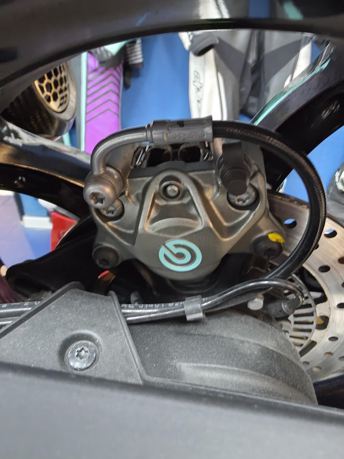 Brembo Bremsen Sticker Set für Motorrad Bremssattel | Hochwertige Vinyl Decals | Supermoto, KTM, BMW, Duke, Kawasaki, Ducati