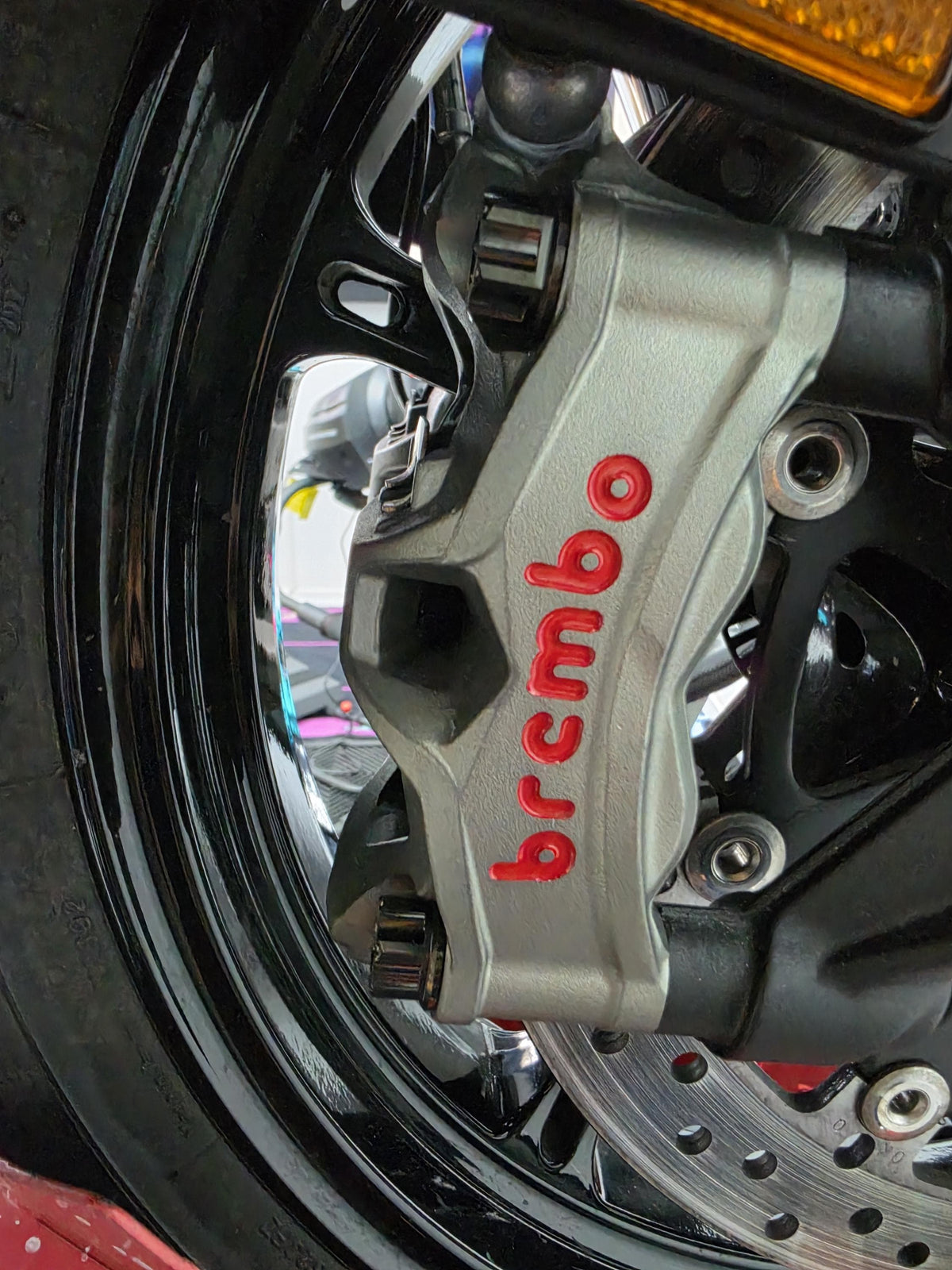 Brembo Bremsen Sticker Set für Motorrad Bremssattel | Hochwertige Vinyl Decals | Supermoto, KTM, BMW, Duke, Kawasaki, Ducati