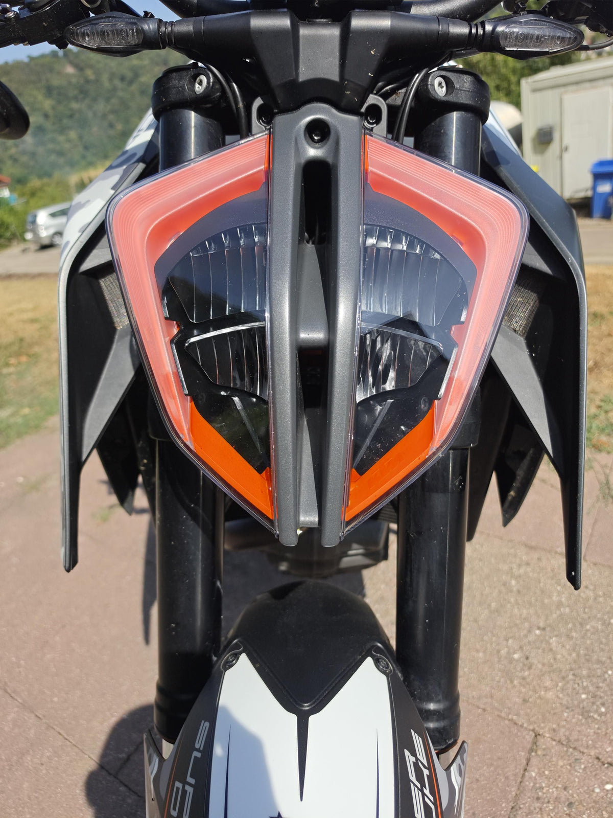 KTM 1290 Superduke R 2.0  (2017-2019) Custom Sticker passgenauer Scheinwerfer (Front) Aufkleber , Headlight Decal , Custom Look