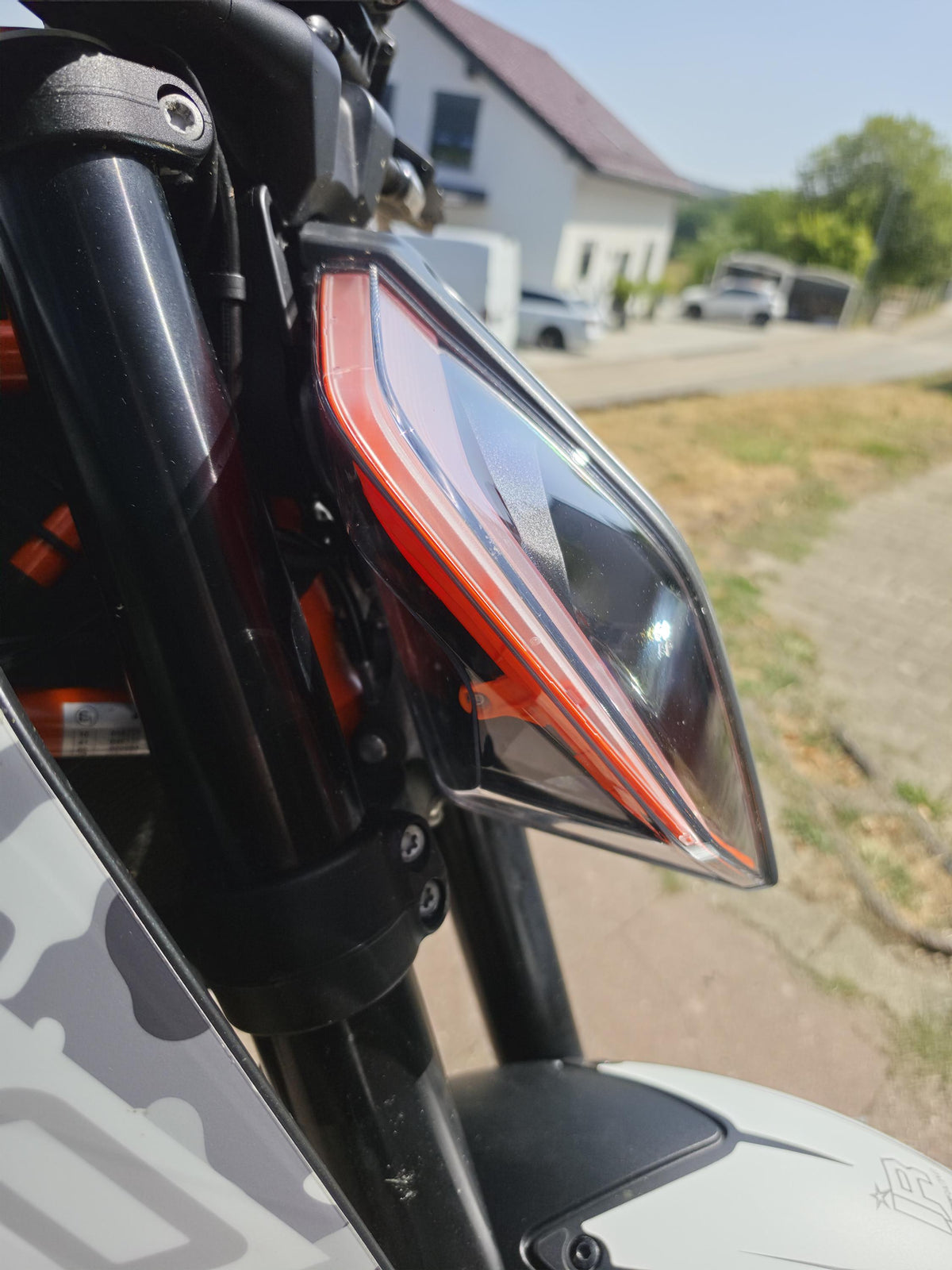 KTM Sticker 1290 Superduke R 2.0 (2017-2019) - passgenauer Scheinwerfer (Seiten) Aufkleber, Headlight Decal , Custom KTM Aufkleber