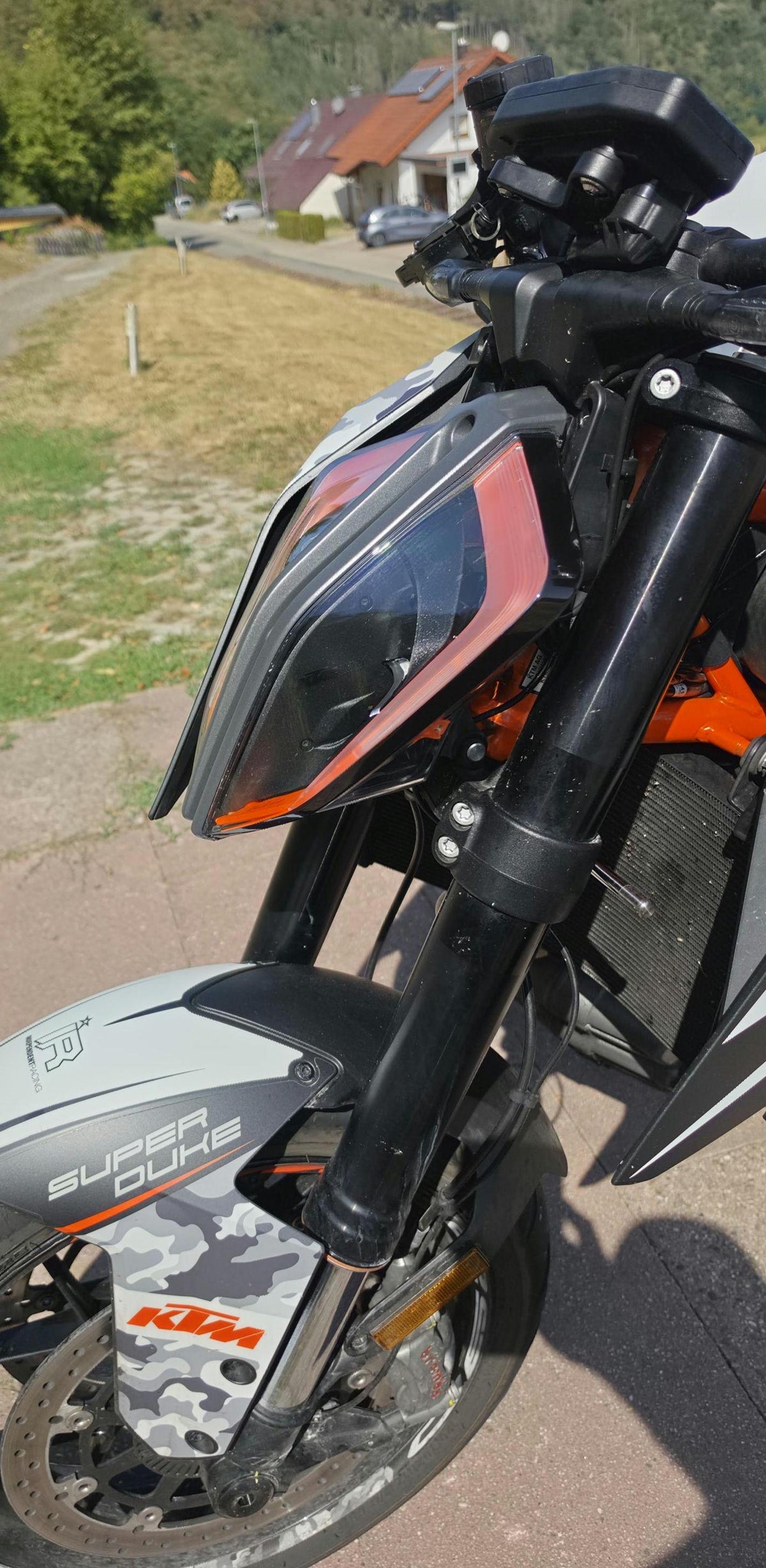 KTM Sticker 1290 Superduke R 2.0 (2017-2019) - passgenauer Scheinwerfer (Seiten) Aufkleber, Headlight Decal , Custom KTM Aufkleber