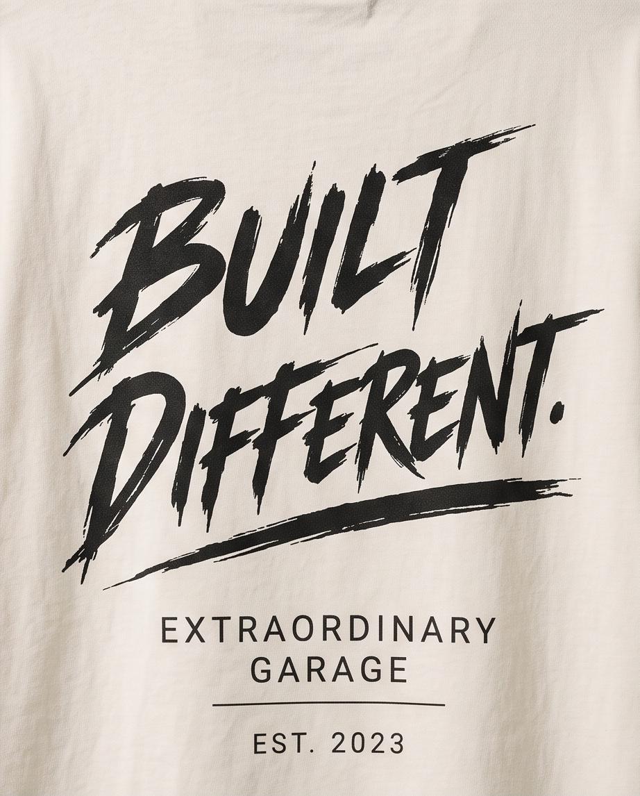 Oversized T-Shirt Herren  Build Different | Streetwear Statement Shirt Schwarz | Car Enthusiast Tee 240gsm Heavyweight Cotton